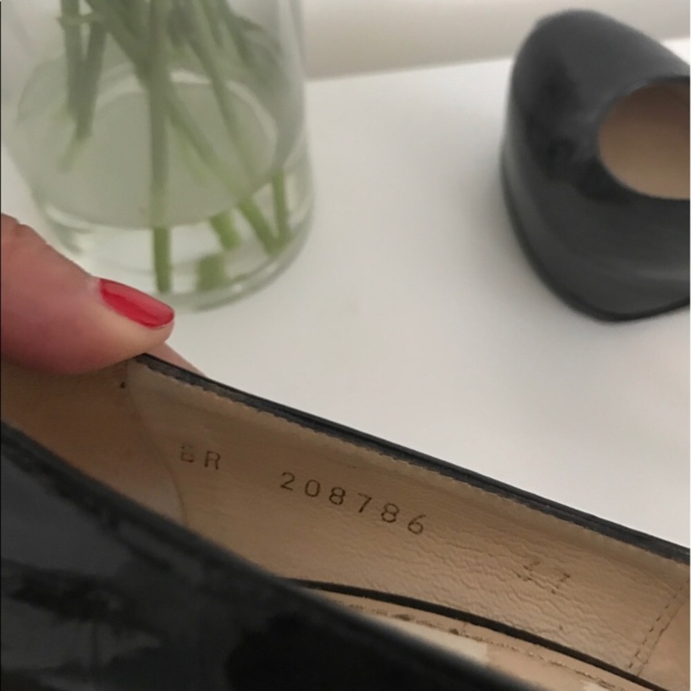 Authentic YSL Pumps - Picture 5 of 6